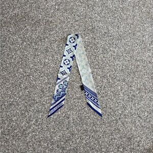 Louis Vuitton Blue & White Silk Bandeau Twill Scarf